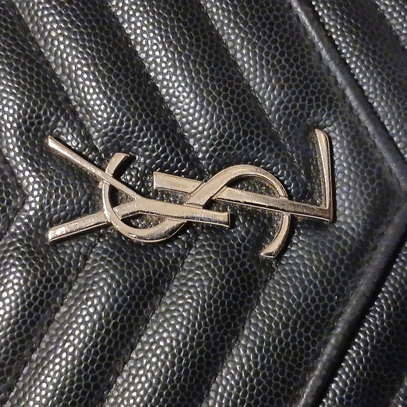 💯% Authentic YSL Envelope Wallet (no chain) - Picture 14 of 16